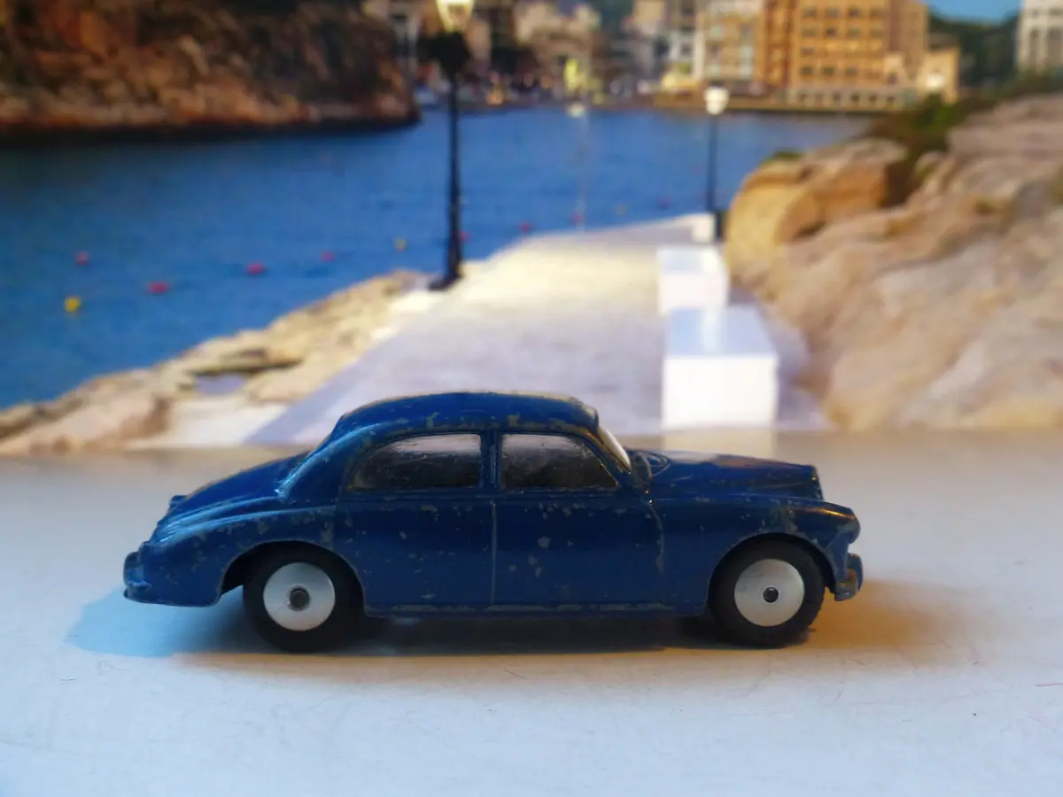 205 Riley Pathfinder Blue *Not 205M* 1