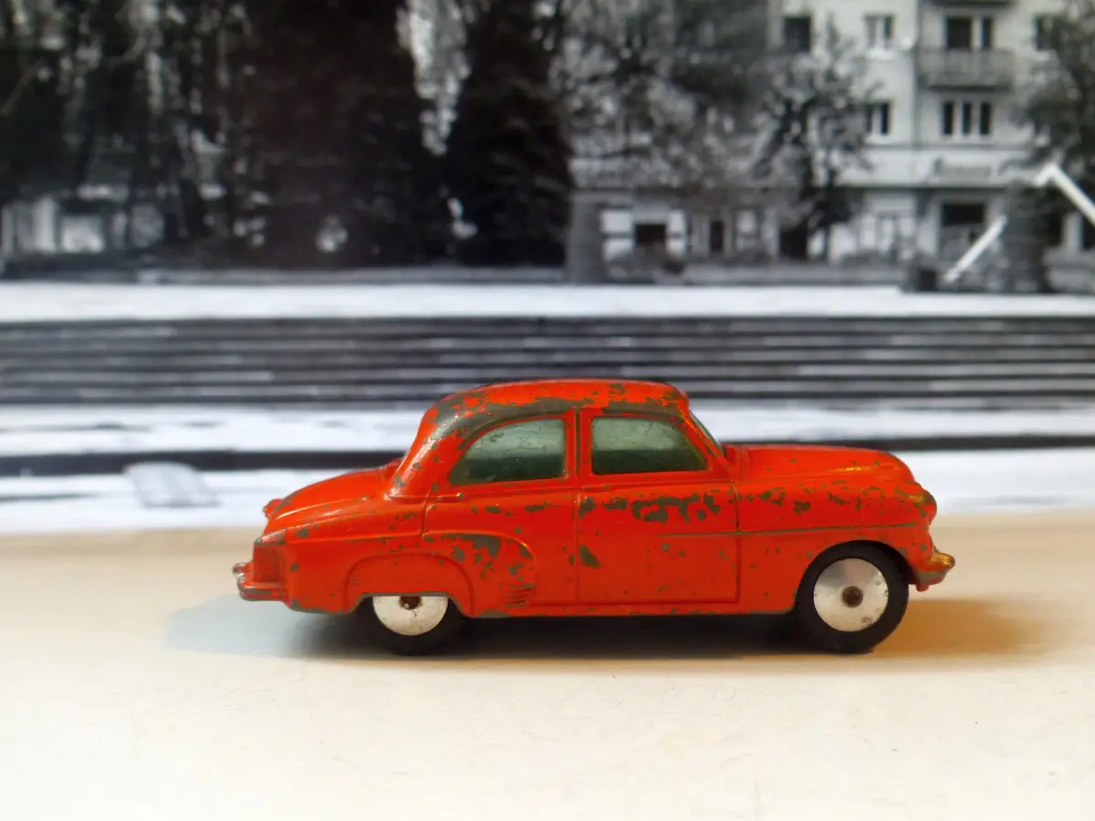 203M Vauxhall Velox In Orange 1