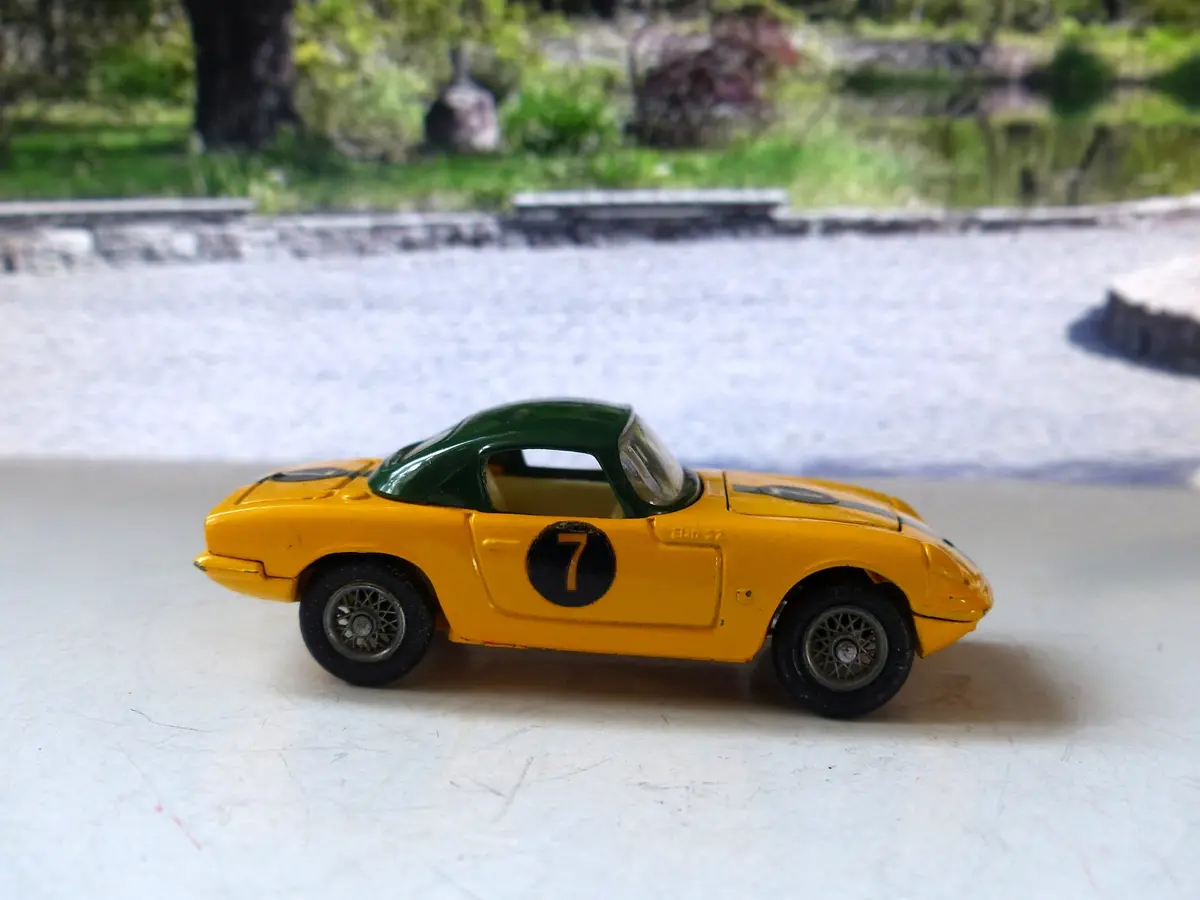 319 Lotus Elan S2 With Spoked Wheels 1