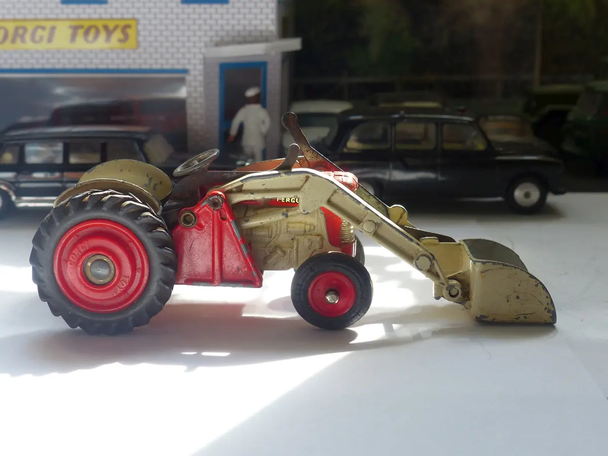 53 Massey Ferguson 65 Tractor With Shovel 1
