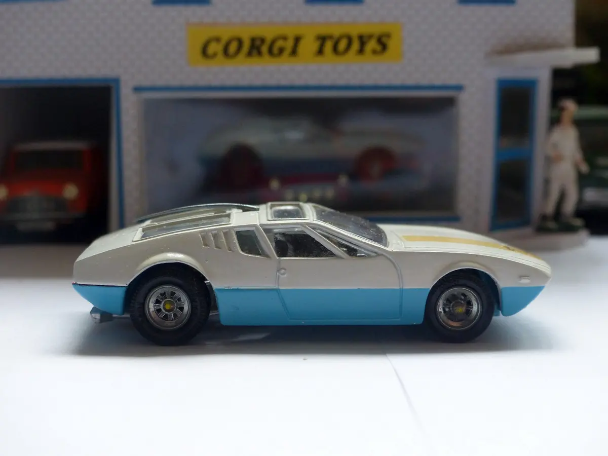 271 Ghia Mangusta De Tomaso *With Aerial* And Original Box 1
