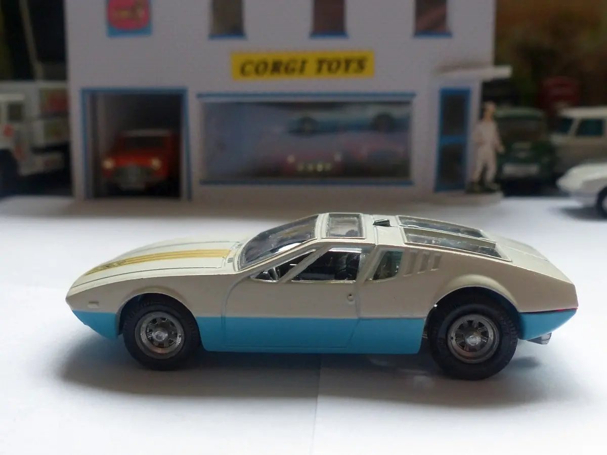271 Ghia De Tomaso Mangusta 5000 1