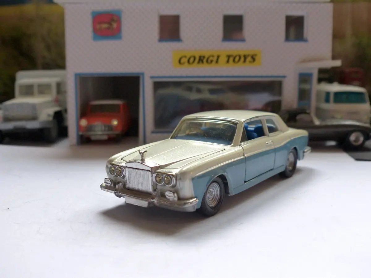 273 Rolls Royce Silver Shadow 1