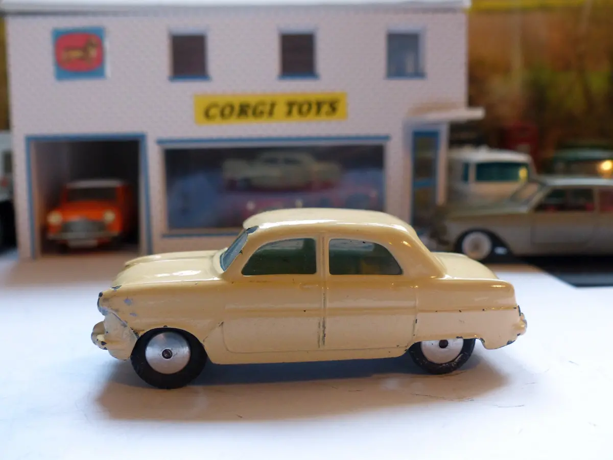 200 Ford Consul In Cream 1
