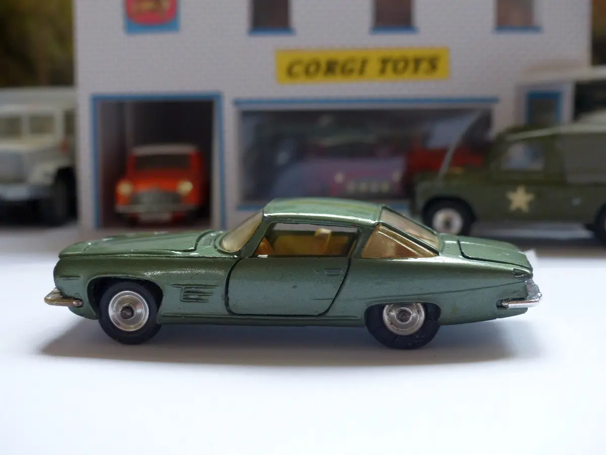 241 Ghia L6.4 Sage Green (1) 1