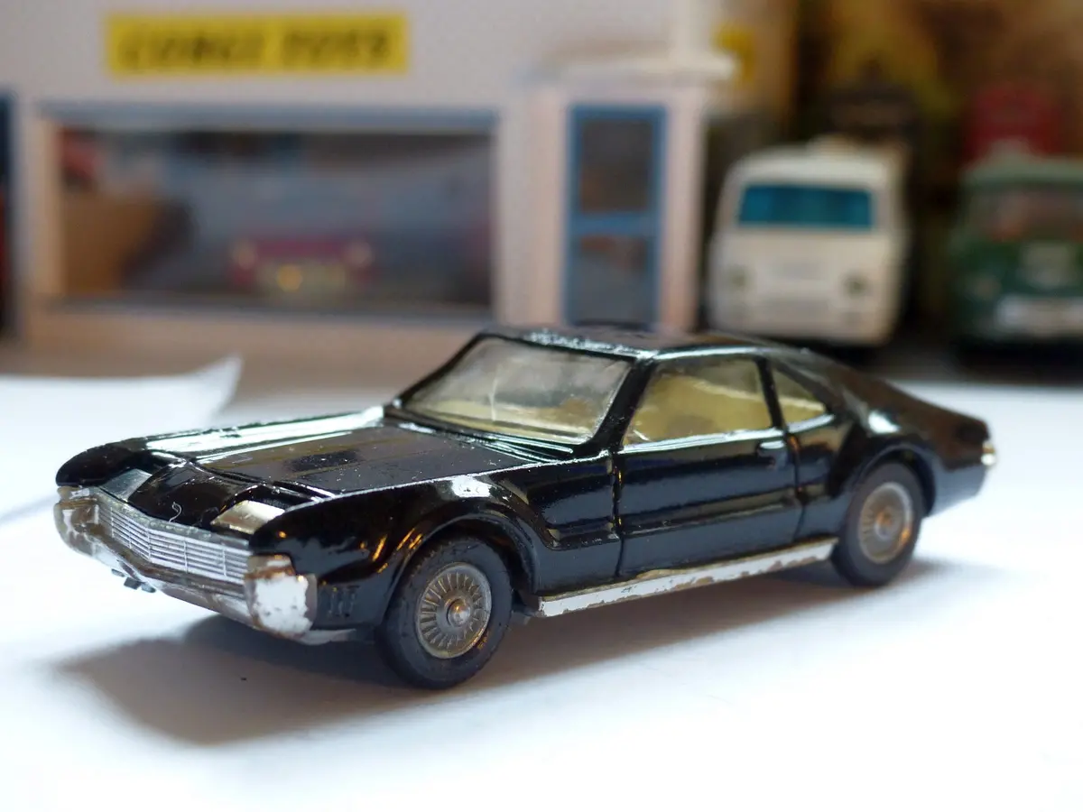264 Oldsmobile Toronado Repainted In Black 1