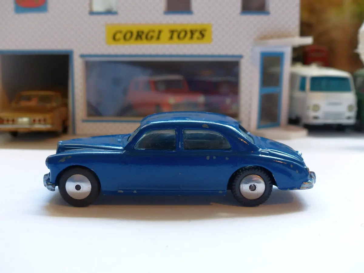 205M Riley Pathfinder Blue (3) 1