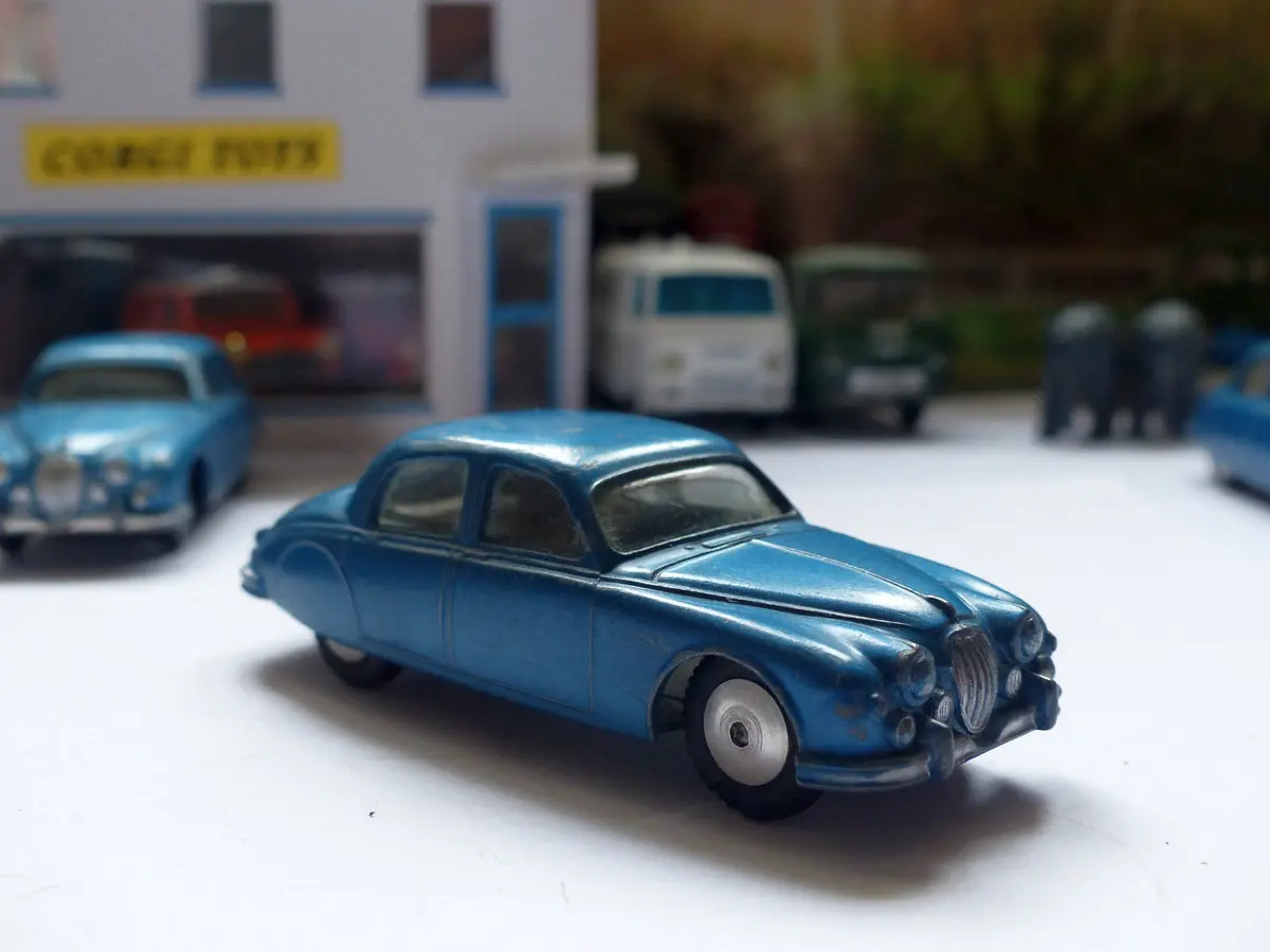 208M Jaguar 2.4 Mechanical (6) 1