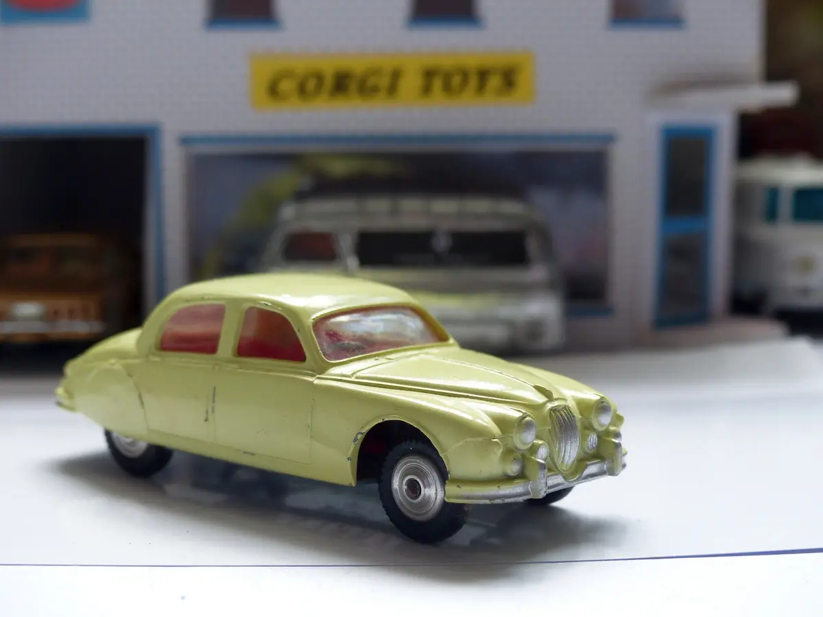208S Jaguar 2.4 1