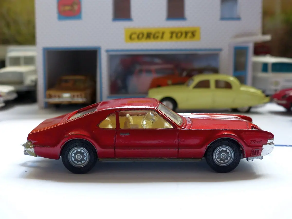 276 Oldsmobile Toronado In Metallic Red With Original Box 1