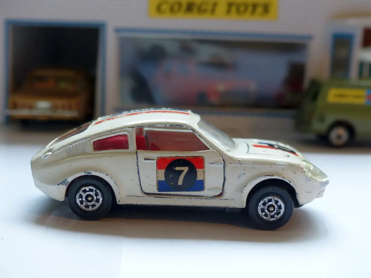 305 Mini Marcos Gt850 In White 1