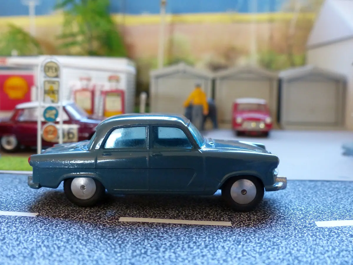 352 Raf Staff Car Standard Vanguard Iii 1