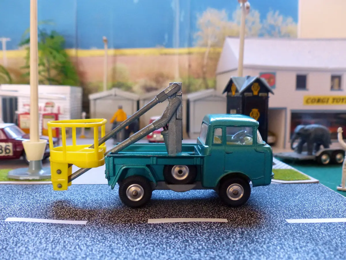 478 Jeep Fc-150 Hydraulic Tower Wagon 1