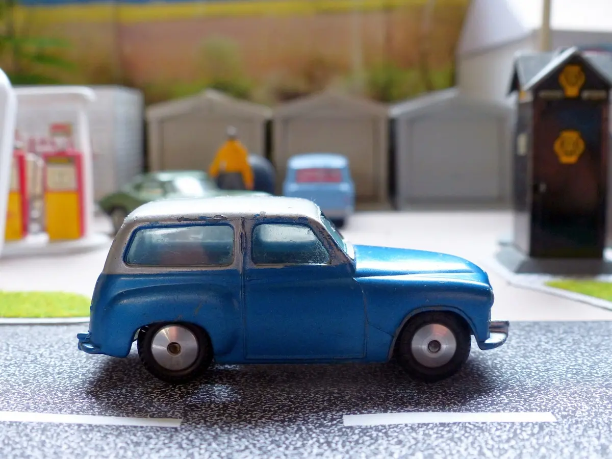 206 Hillman Husky (2Nd Edition) 1