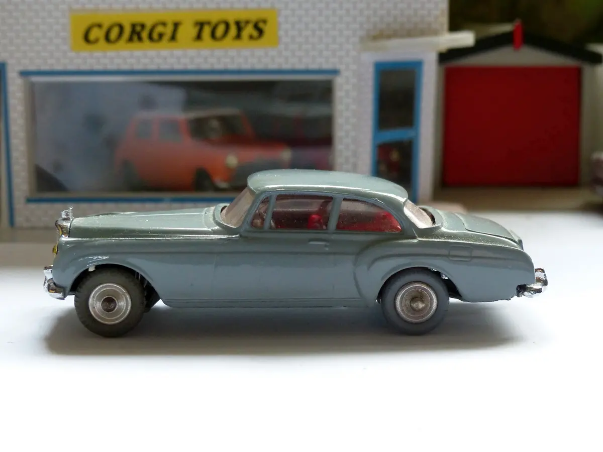 224 Bentley Continental In Grey 1