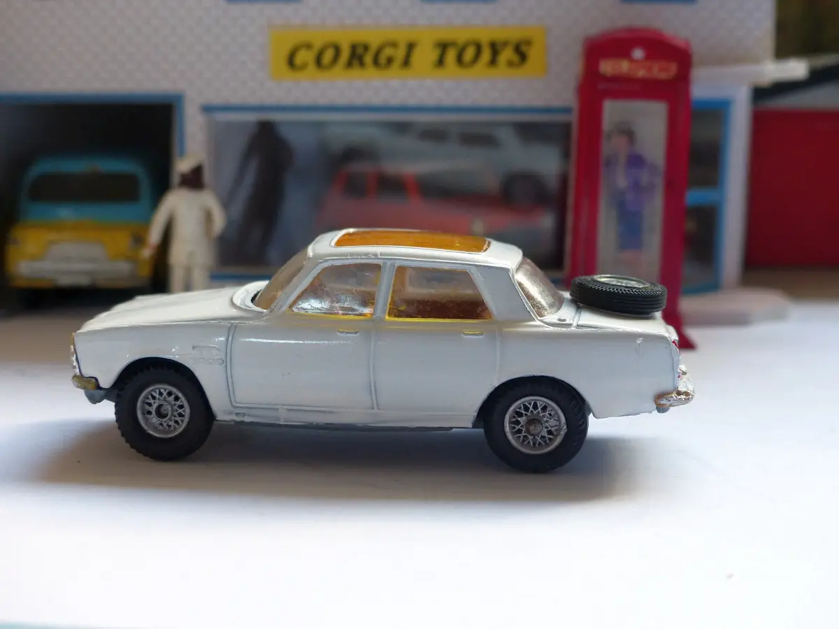 275 Rover 2000Tc (Re-Built) 1