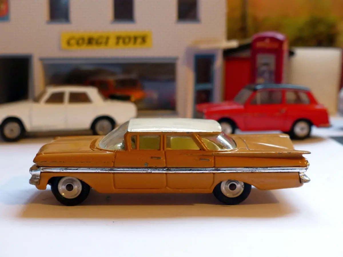 248 Chevrolet Impala (1) 1
