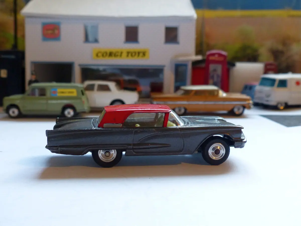 214S Ford Thunderbird Hard Top 1