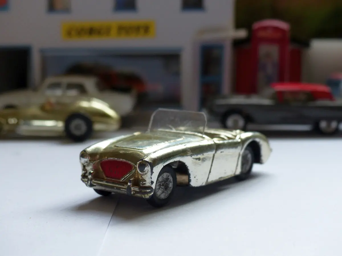 300 Austin Healey Gold-Plated Trophy Edition 2