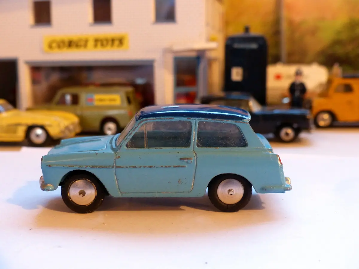 216 Austin A40 (Early Edition) (1) 1