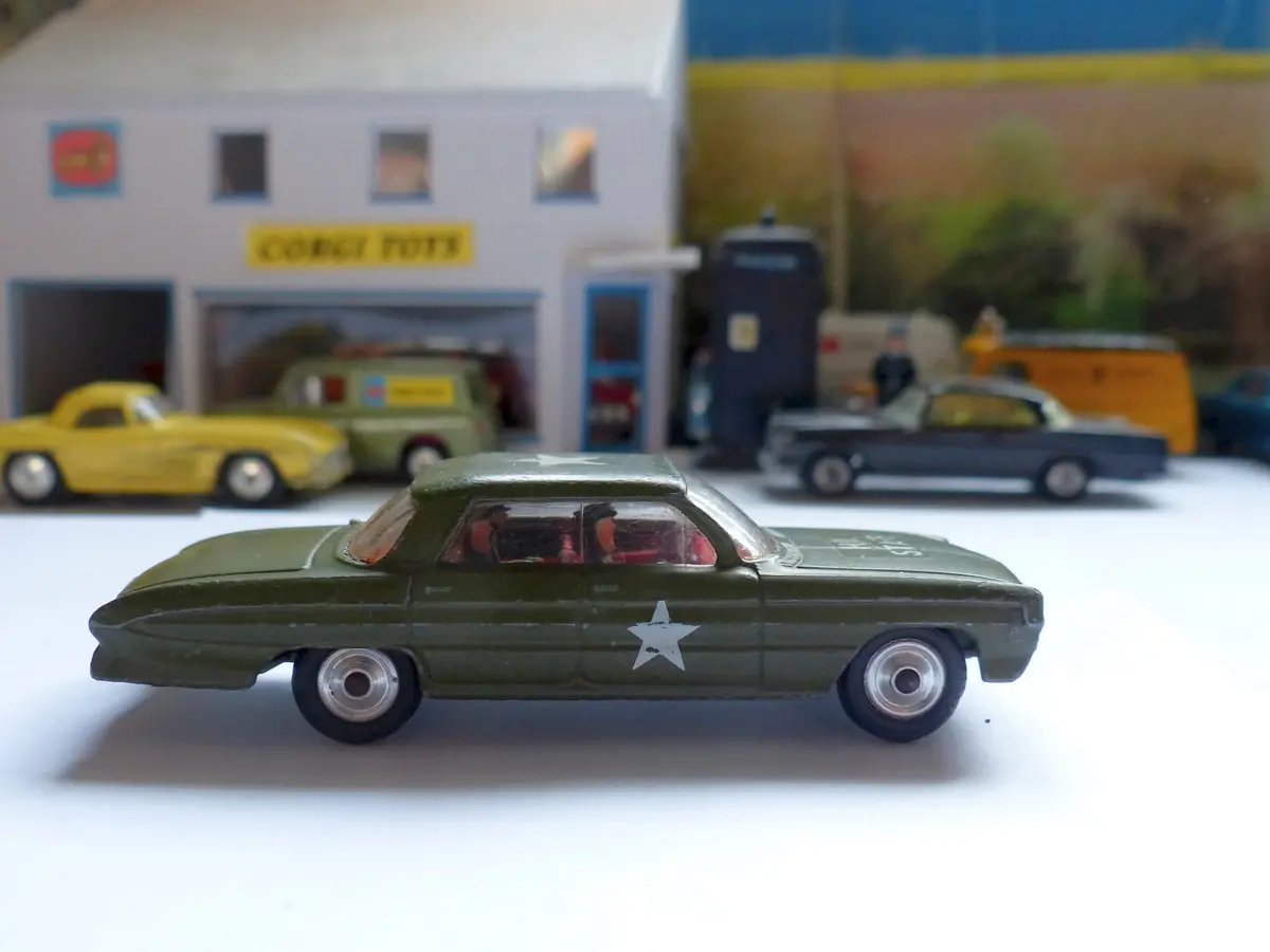 358 Oldsmobile Super 88 Us Army Hq Staff Car (1) 1