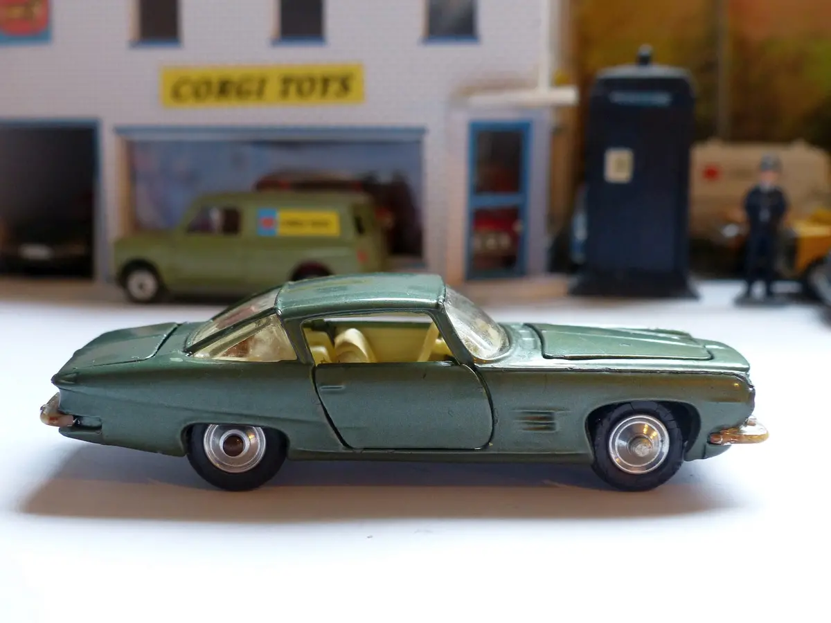241 Ghia L6.4 Sage Green (2) 1