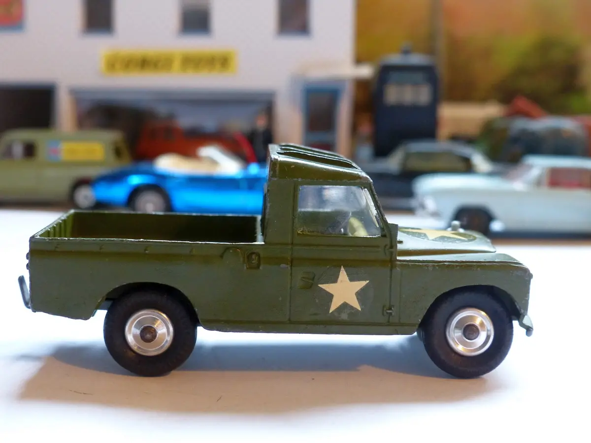 500 Us Army Land Rover 1