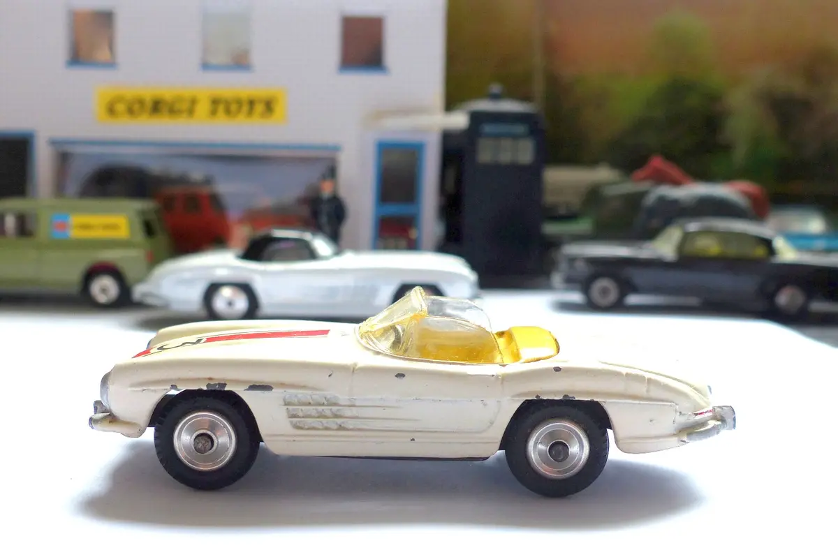303S Mercedes-Benz 300Sl Roadster 1