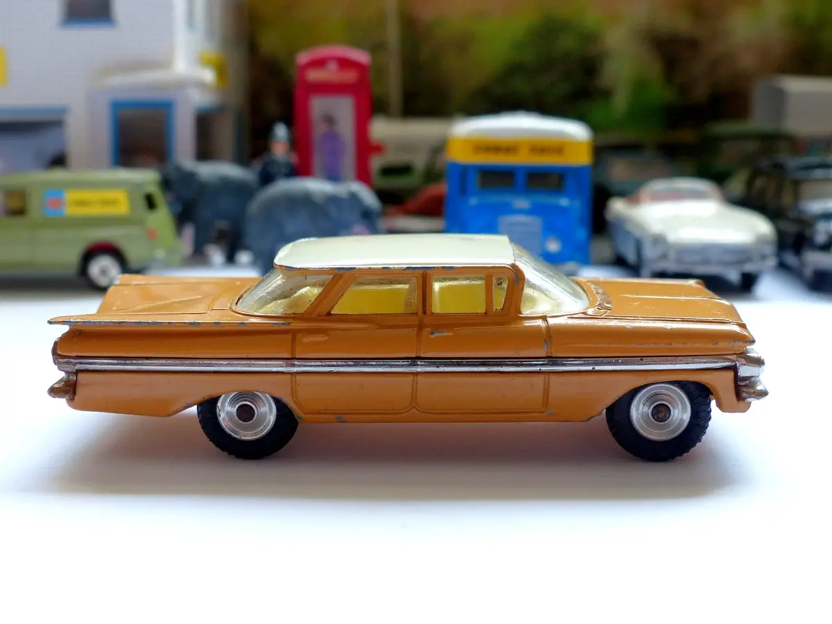 248 Chevrolet Impala (3) 1