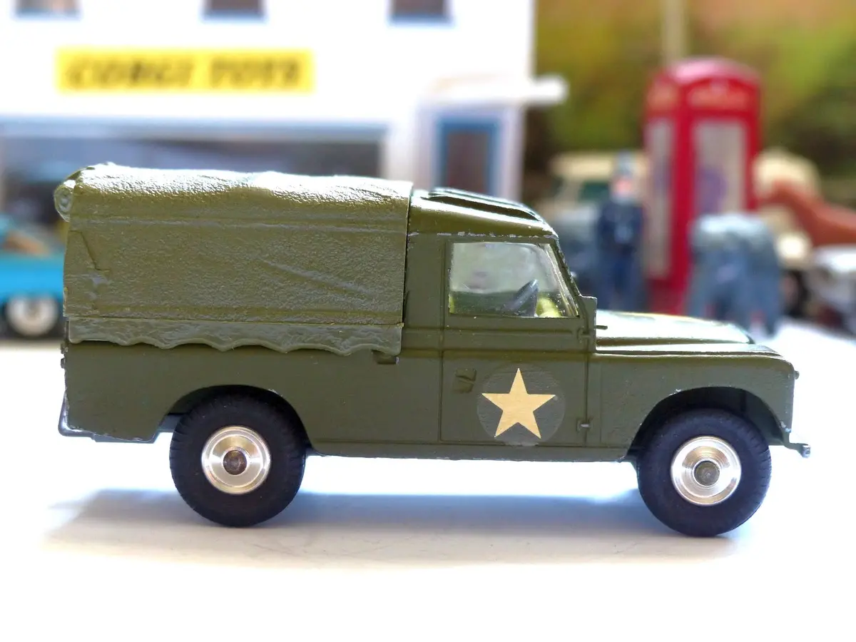 500 Us Army Land Rover With Canopy 1