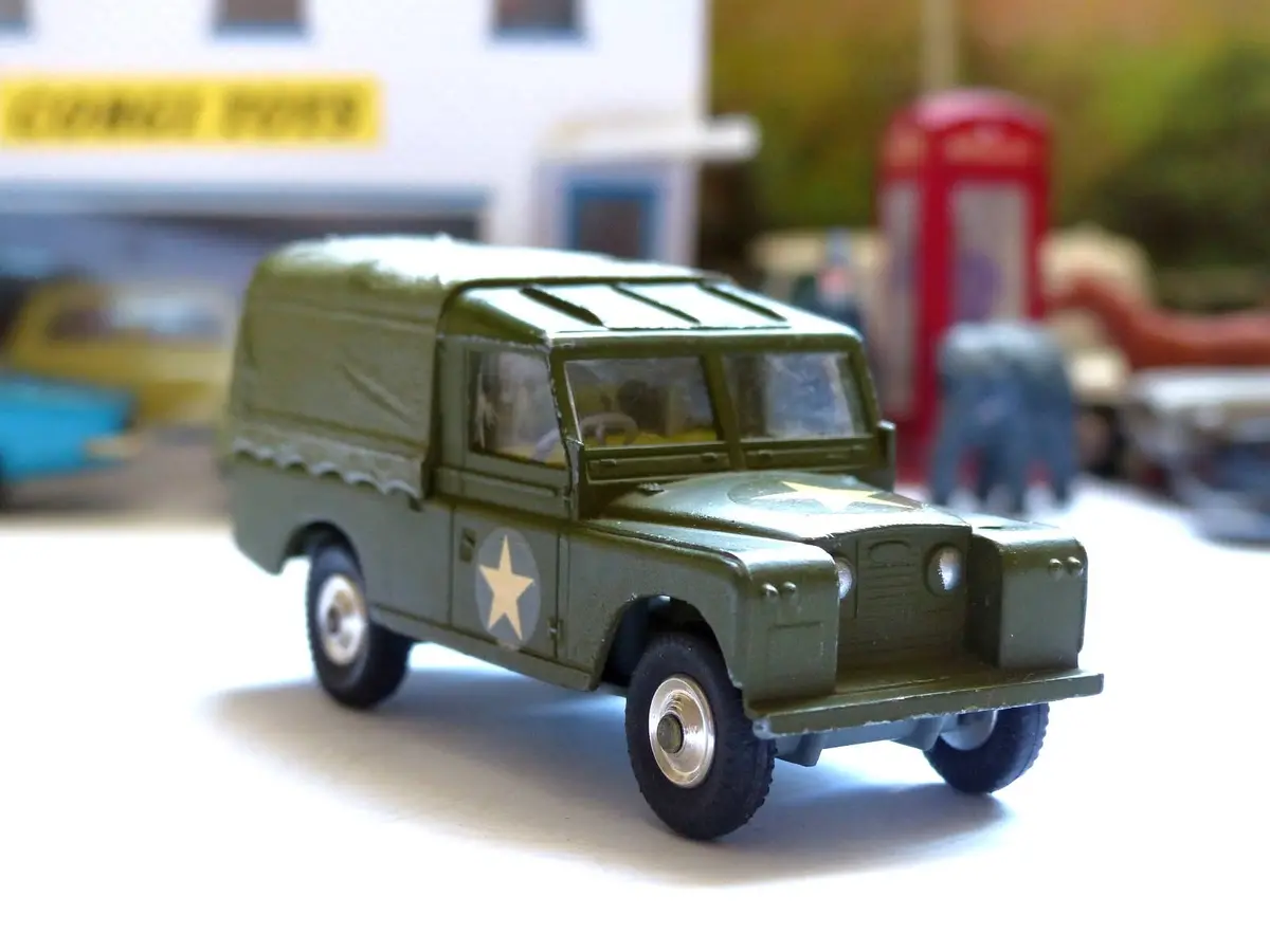 500 Us Army Land Rover With Canopy 2