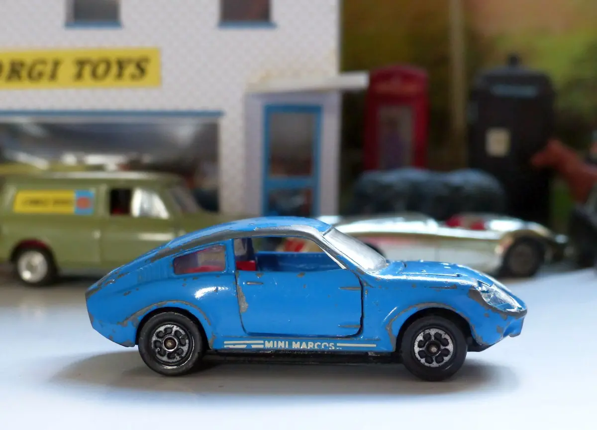 305 Mini Marcos Gt850 *In Blue* 1