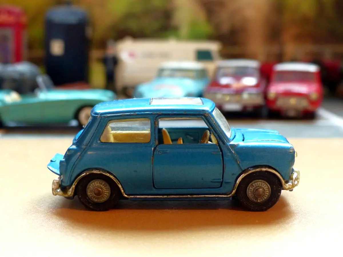 334 Bmc Mini-Cooper 'Magnifique' *With Wide Bands* 2
