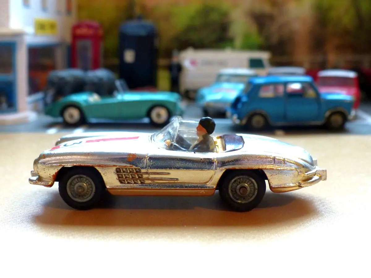 303S Mercedes-Benz 300Sl Roadster *With Cast Wheels* 1