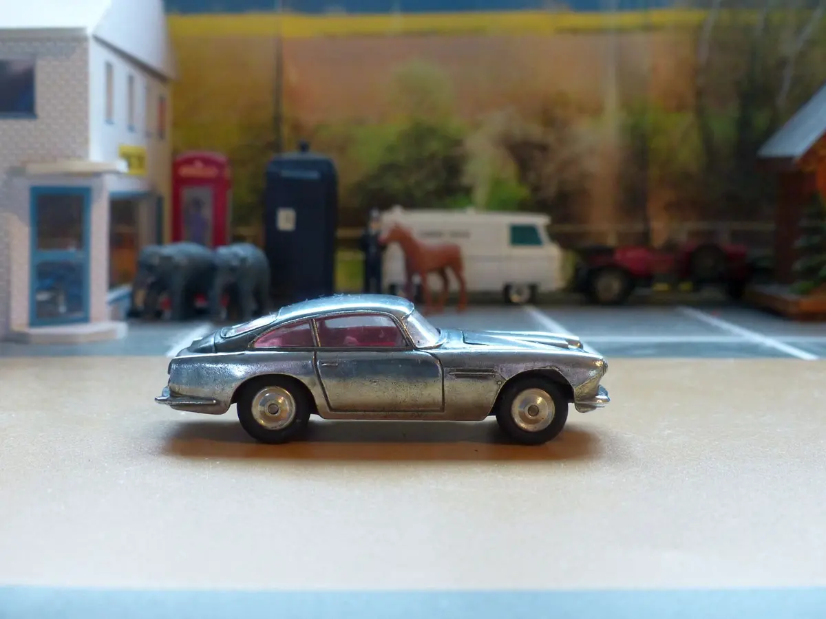 218 Aston Martin In Polished Bare Metal 1