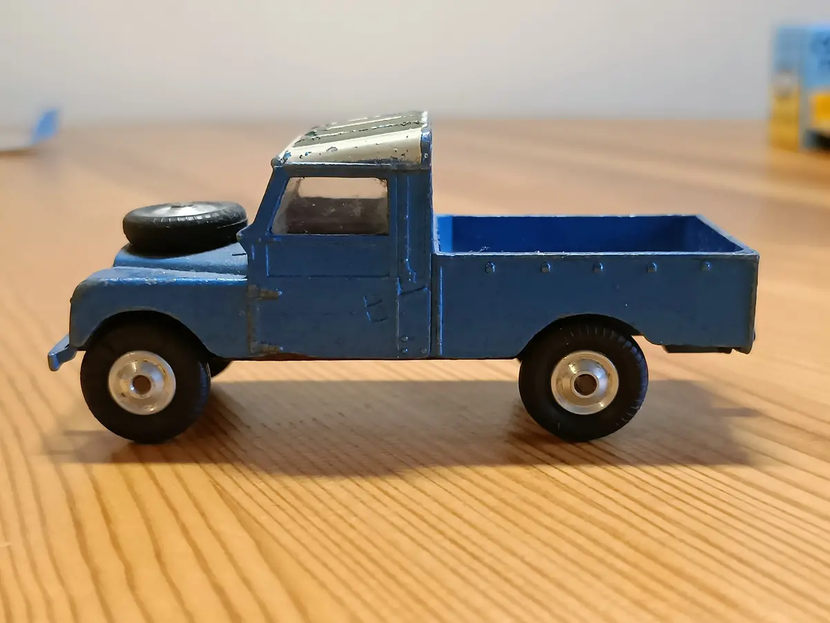 406 Land Rover 6 1