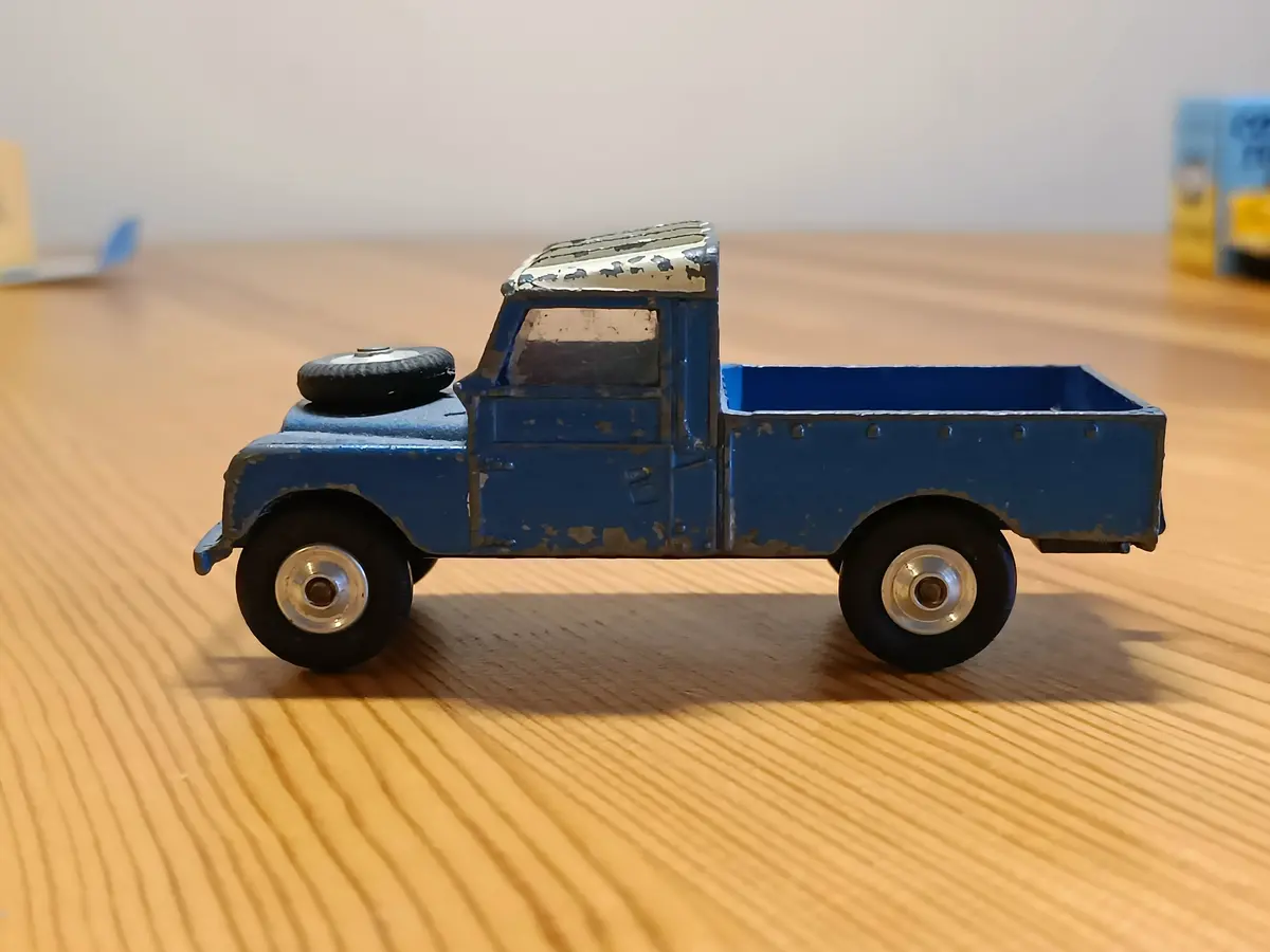 406 Land Rover 7 1