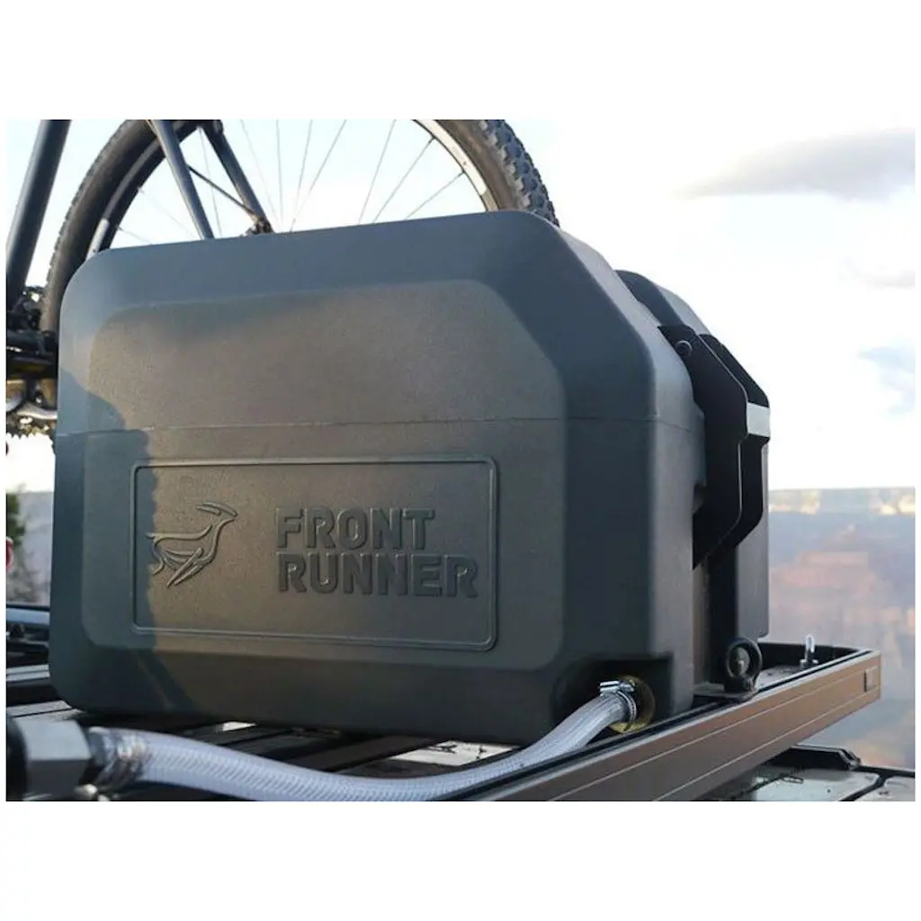 Front Runner 42L Pro Water Tank With Strap 1