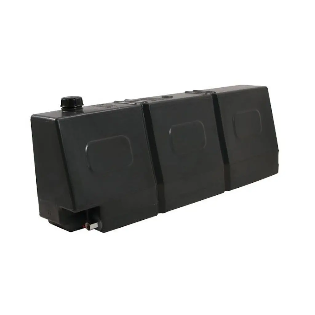 Front Runner Slanted Water Tank 1