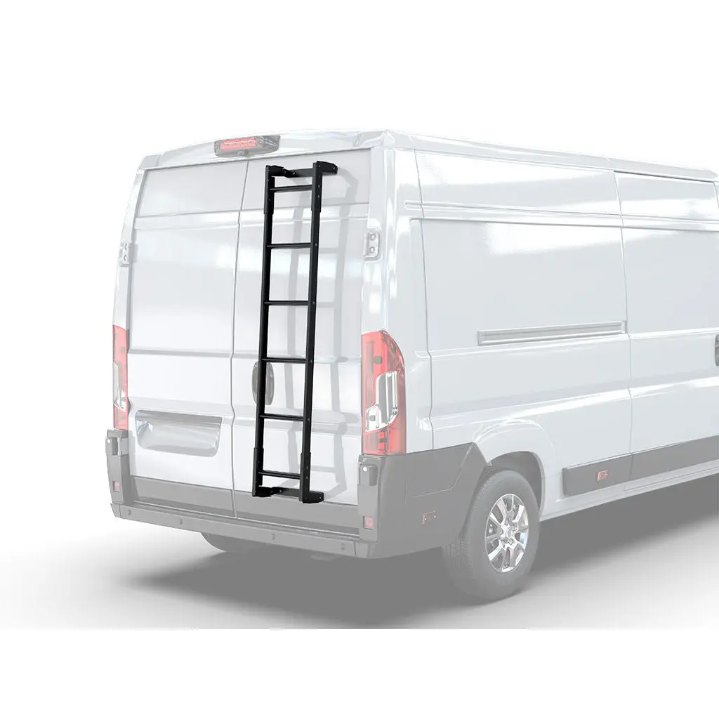 Front Runner Universal Medium Vehicle Ladder 1