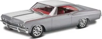 Revell '65 Chevy Impala (Foose Design) 1