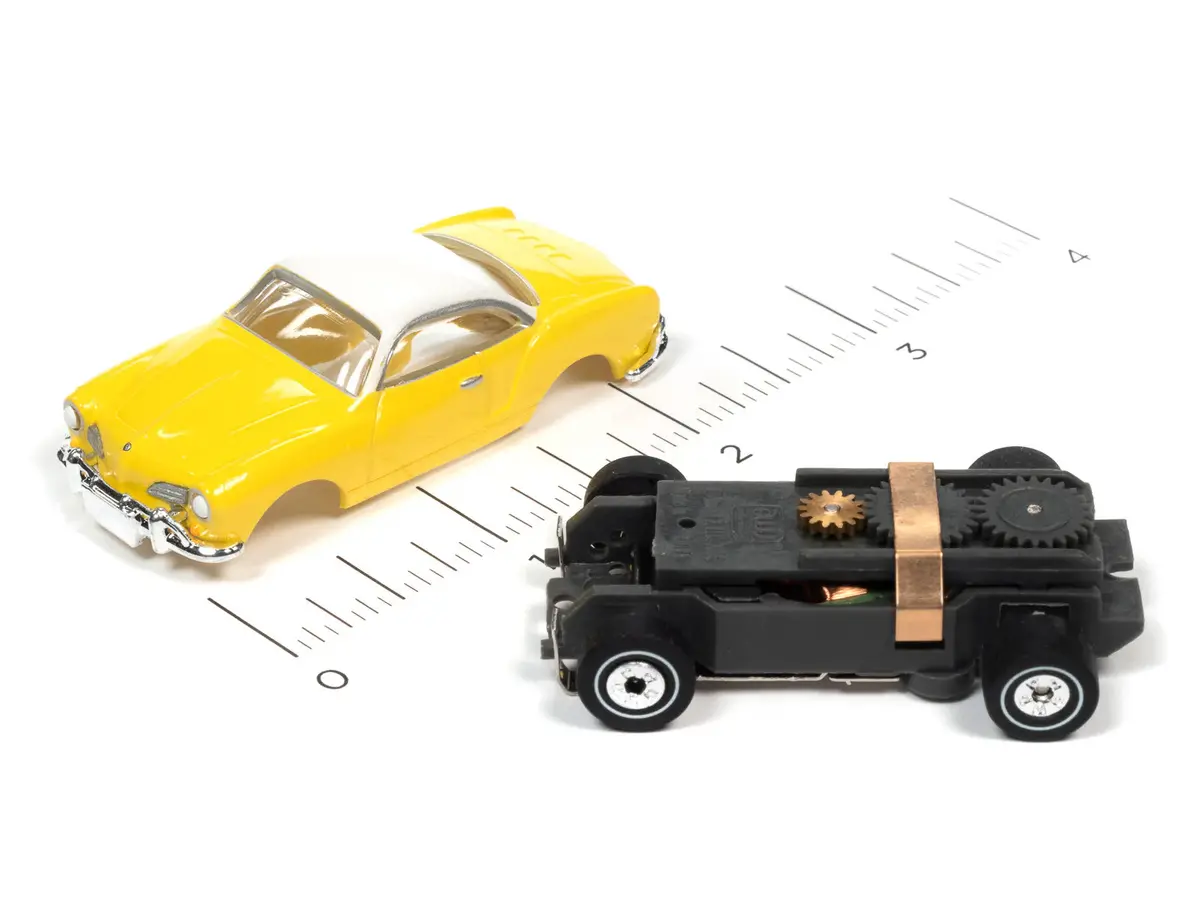 Auto World Thunderjet 1963 Volkswagen Karmann Gia Yellow 2