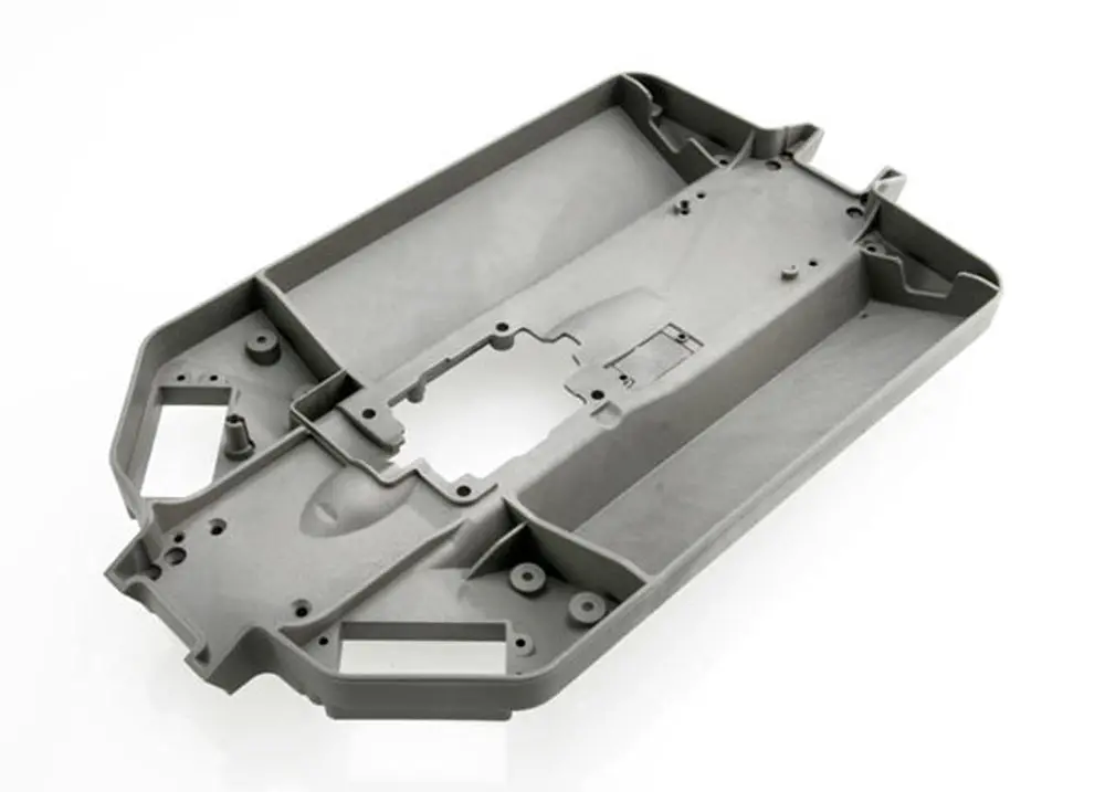 E-Maxx Long Wheelbase Chassis 1