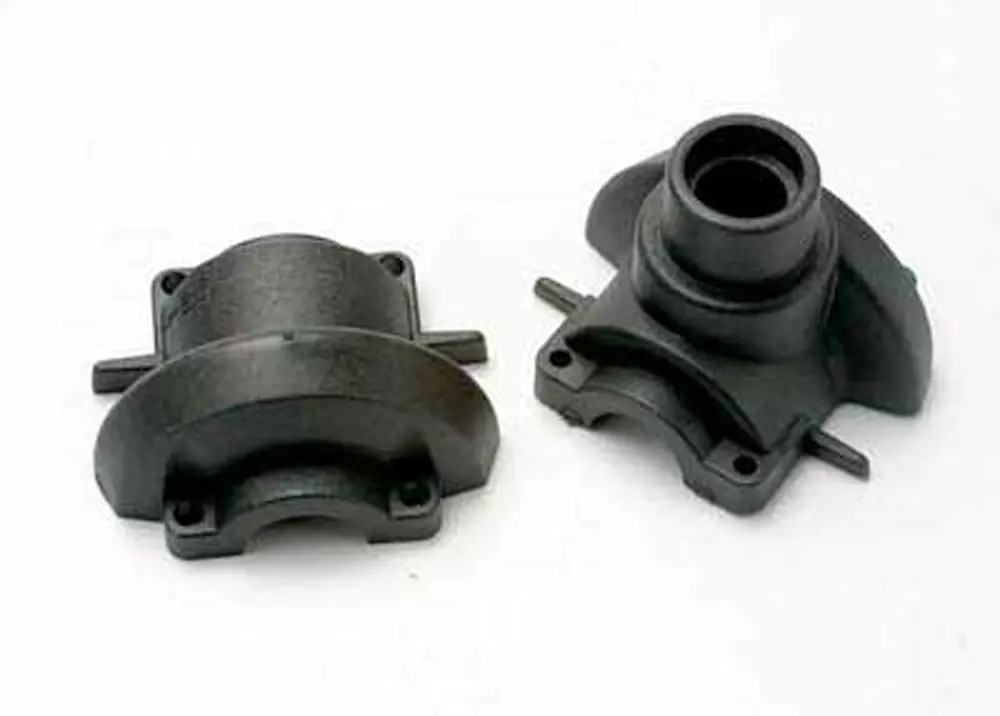 Front & Rear Differential Housings 1
