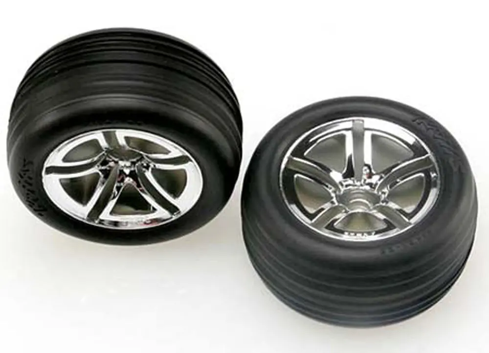 Alias Ribbed Tires, Twin Spoke 2.8" Wheels 1