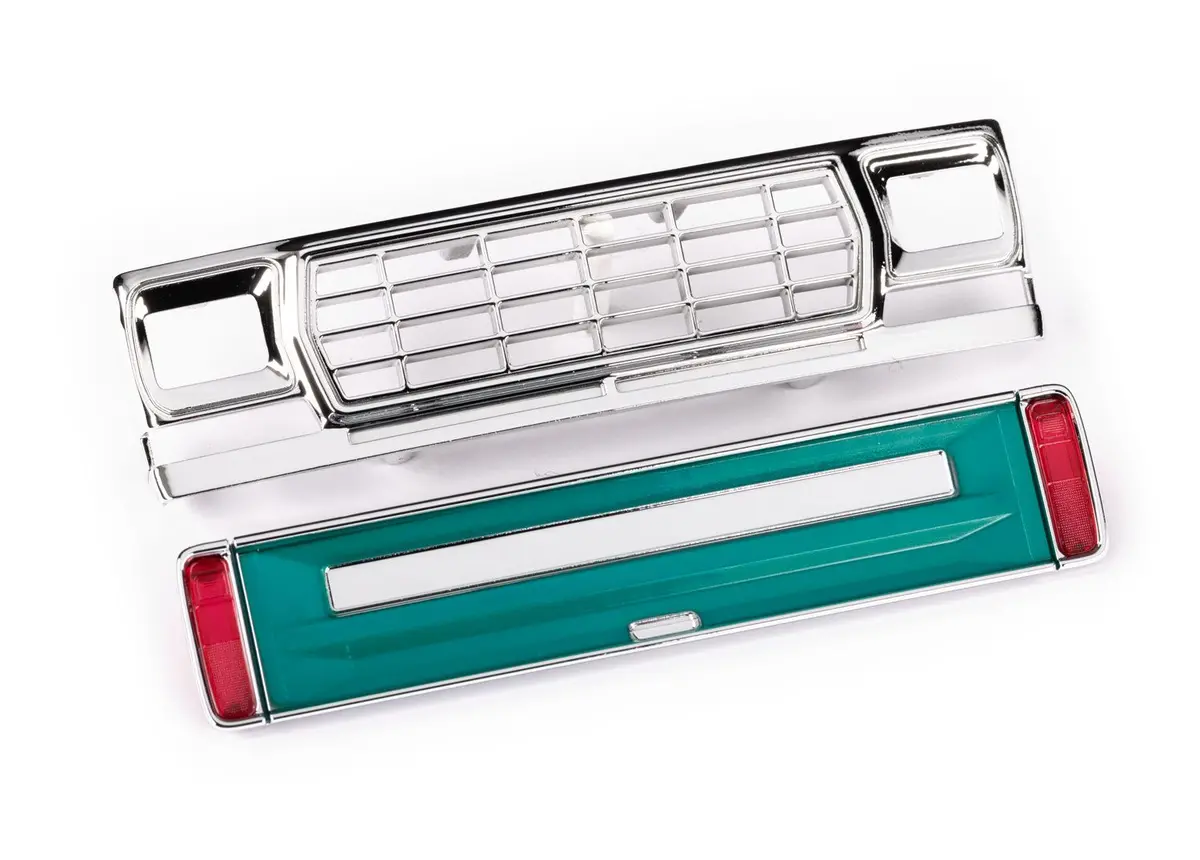 Front Grille & Tailgate Panel, Green 1