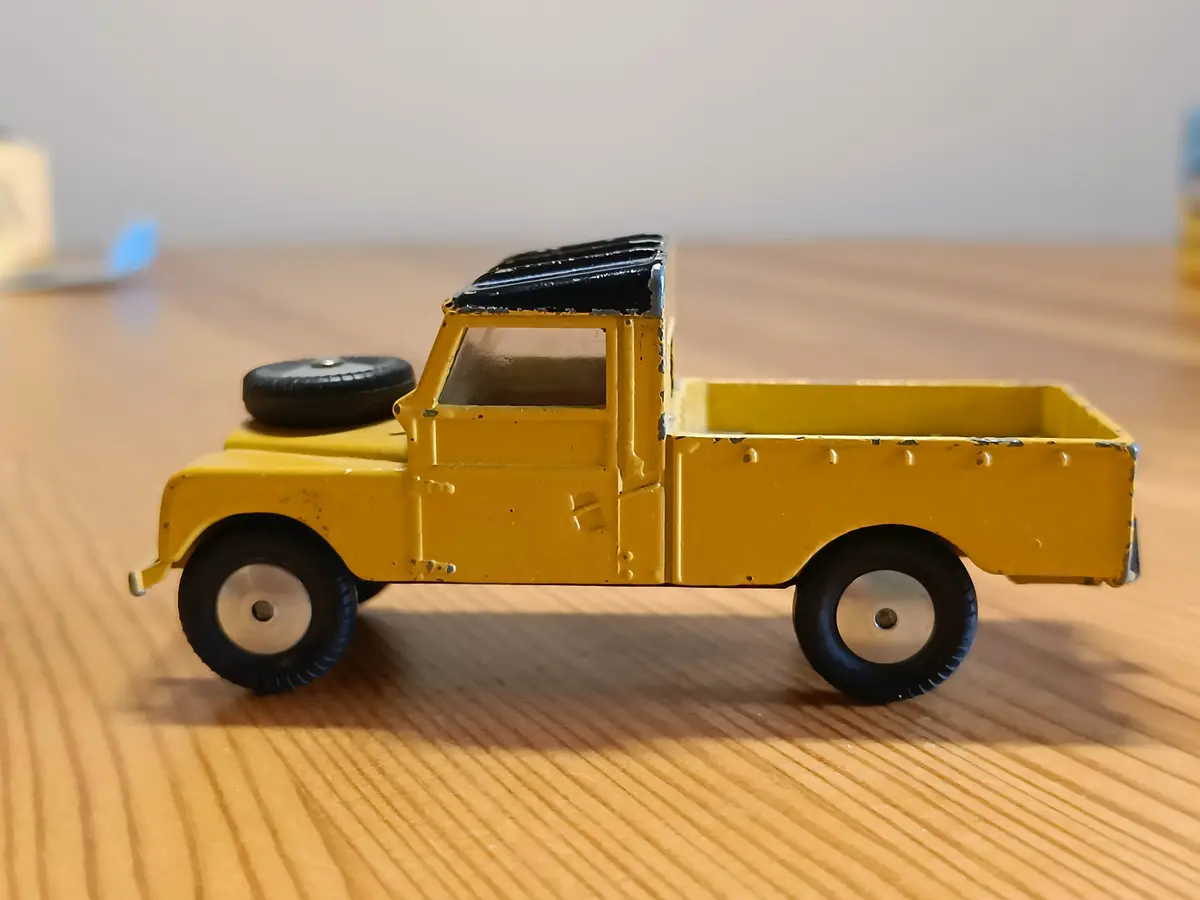 406 Land Rover 1 1